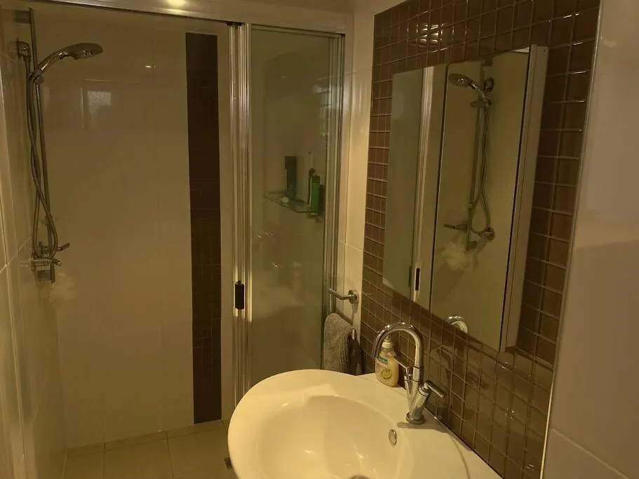 Alex Beachfront 3 Brm Apartment - 9Th Floor Alexandra Headland