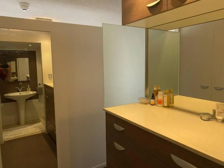 Alex Beachfront 3 Brm Apartment - 9Th Floor Alexandra Headland 0*,